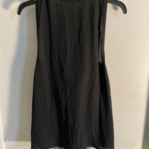 NEW XOXO Gold & Black Top. Size Large. - Picture 2 of 6